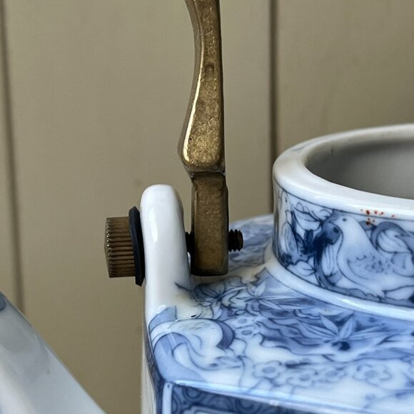 Chinese Porcelain Hexagonal Teapot Brass Handle White & Blue without Lid - Picture 8 of 16